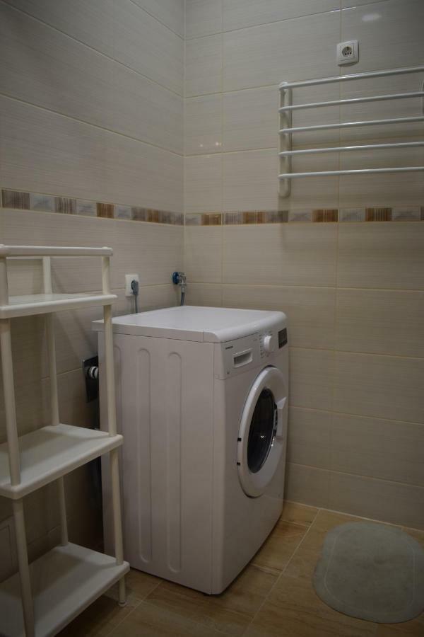 Apartman Dani-Podstrana Leilighet Eksteriør bilde