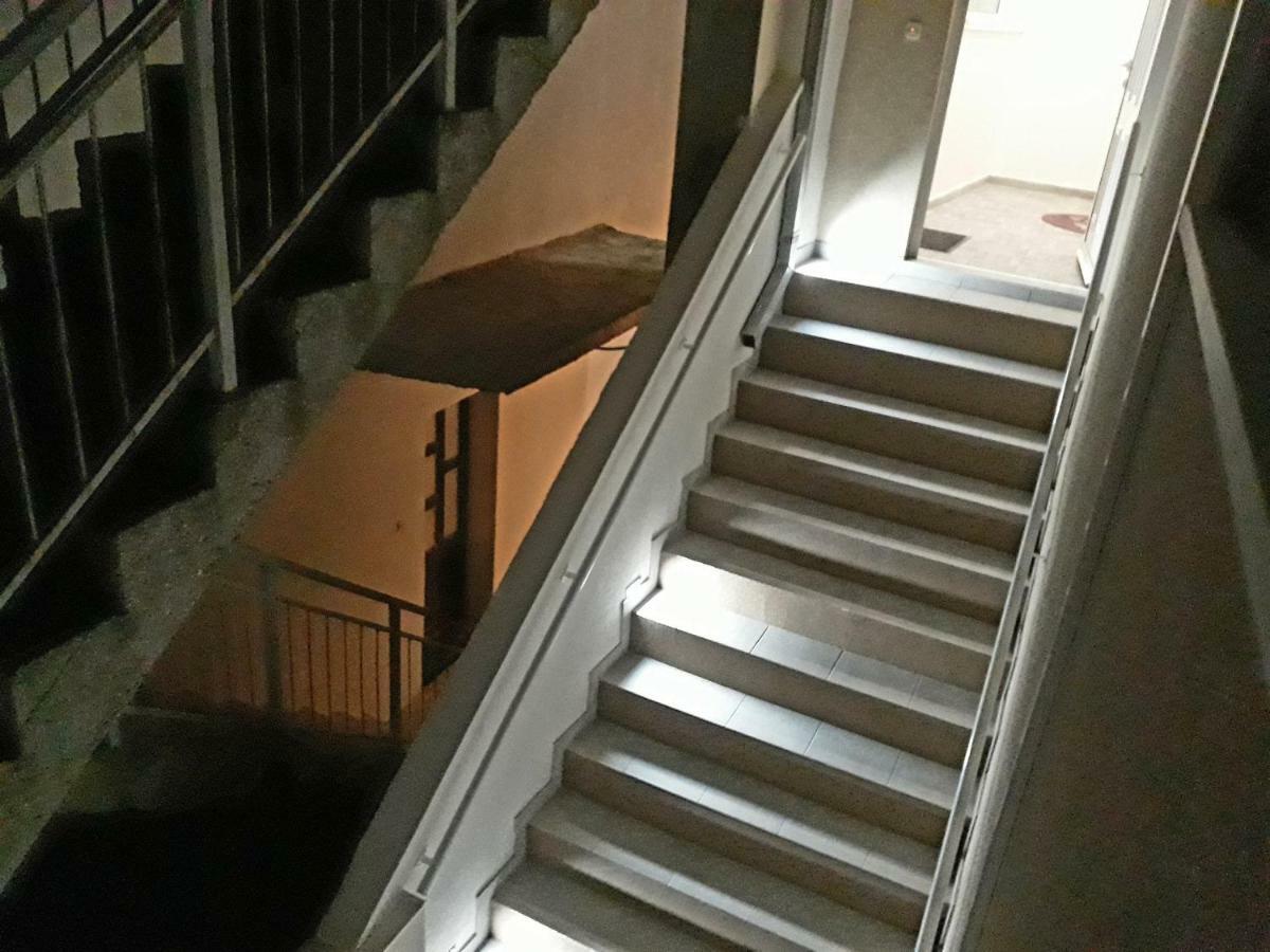 Apartman Dani-Podstrana Leilighet Eksteriør bilde